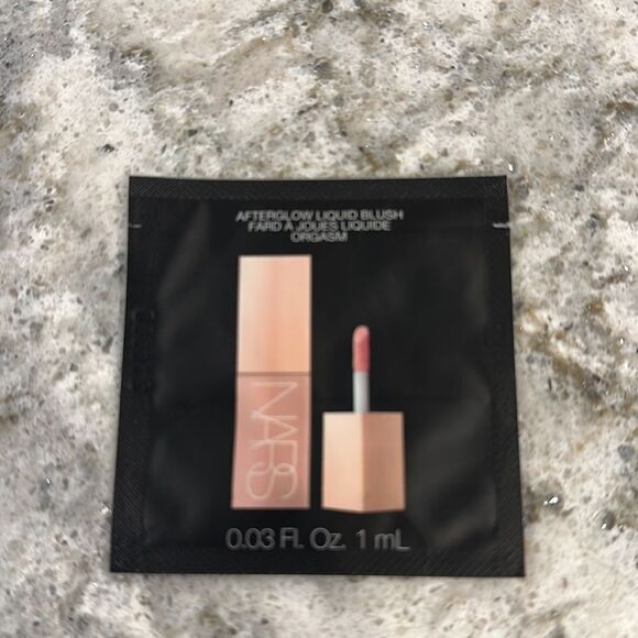 💄✨ NARS Makeup Sample Set with Makeup Bag - Picture 4 of 12